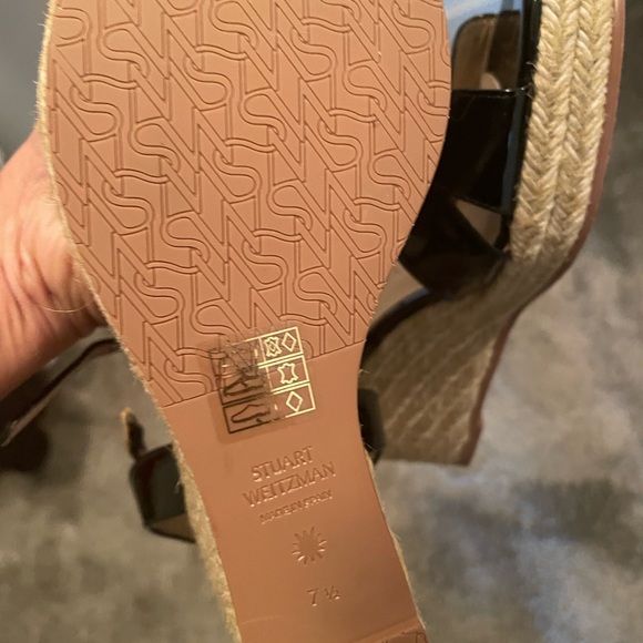 SW Wedges Sandals - Picture 4 of 4